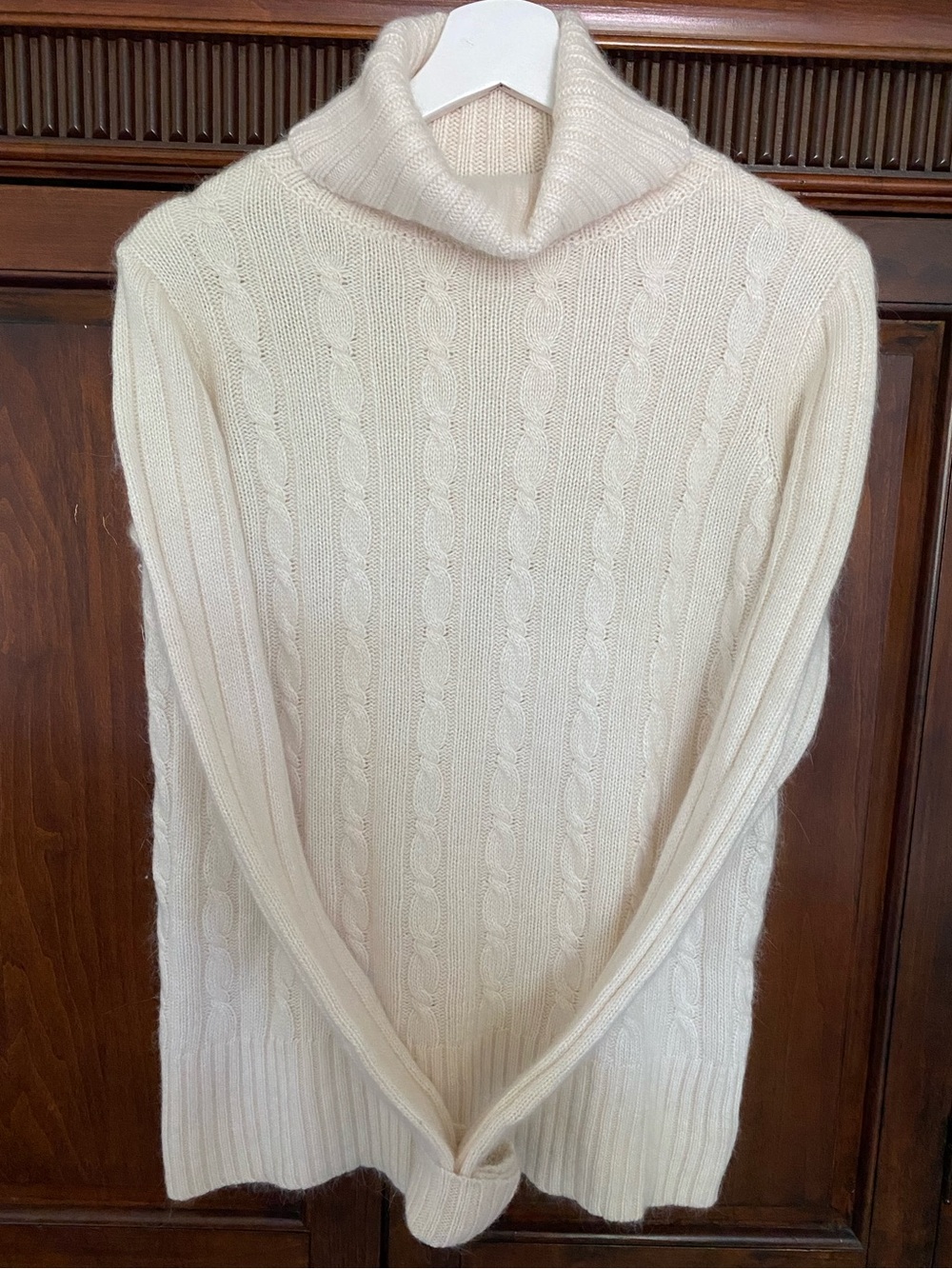 J. Crew Cable Knit Angora Cream Turtleneck Sweater Size Small
